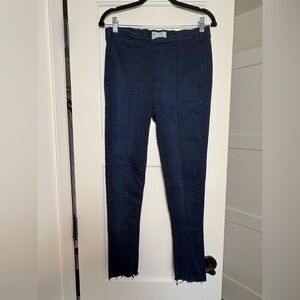 Free People Pull-On Skinny Jeans (30)